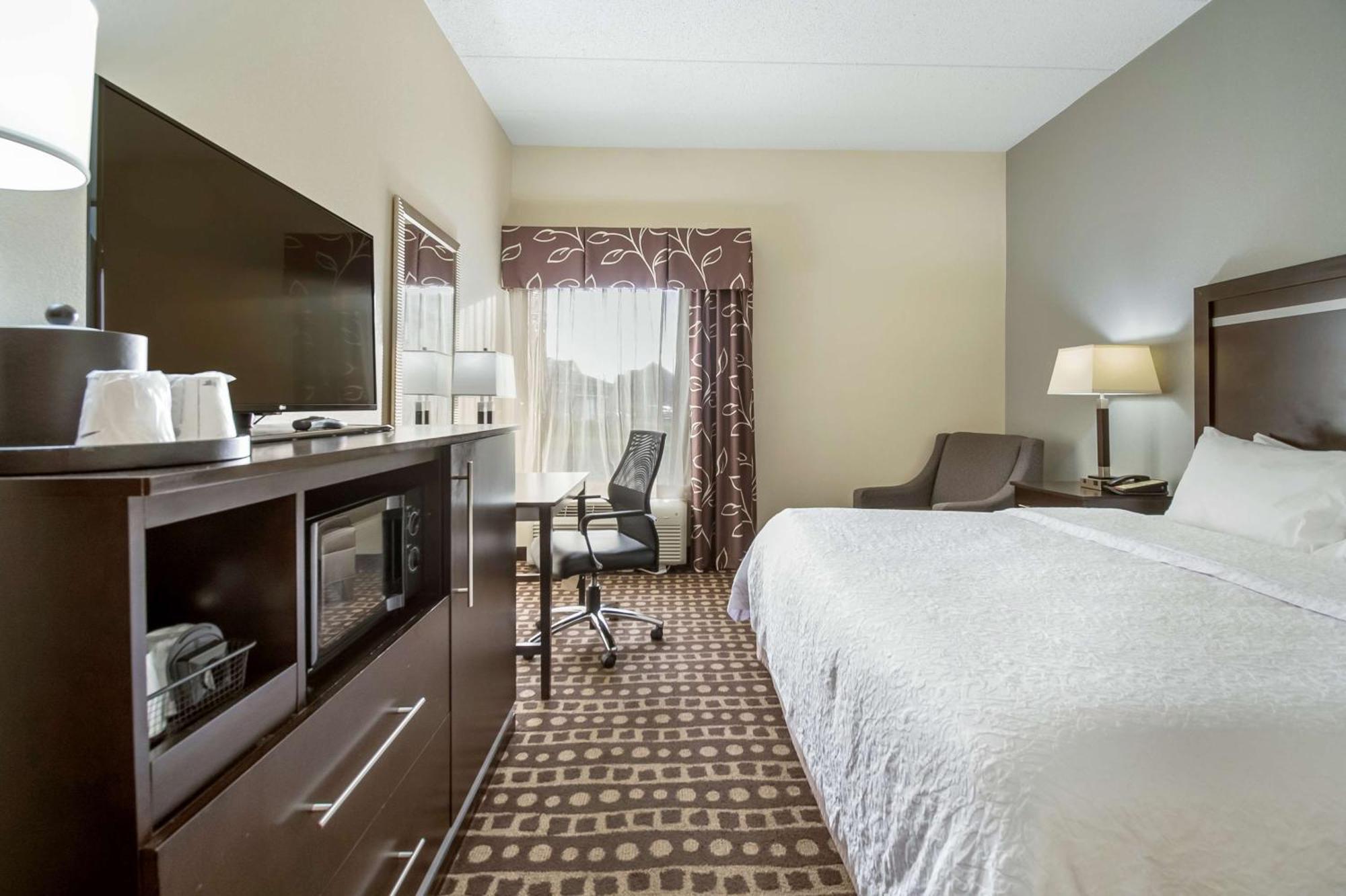 Hampton Inn West Columbus Exteriér fotografie